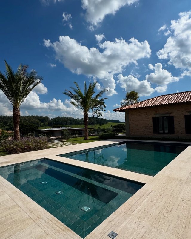 MANSÃO ESTILO TOSCANA EXCLUSIVA NO FAZENDA DA GRAMA – LUXO E SOFISTICAÇÃO! Avenida Fazenda da Grama Itupeva - 