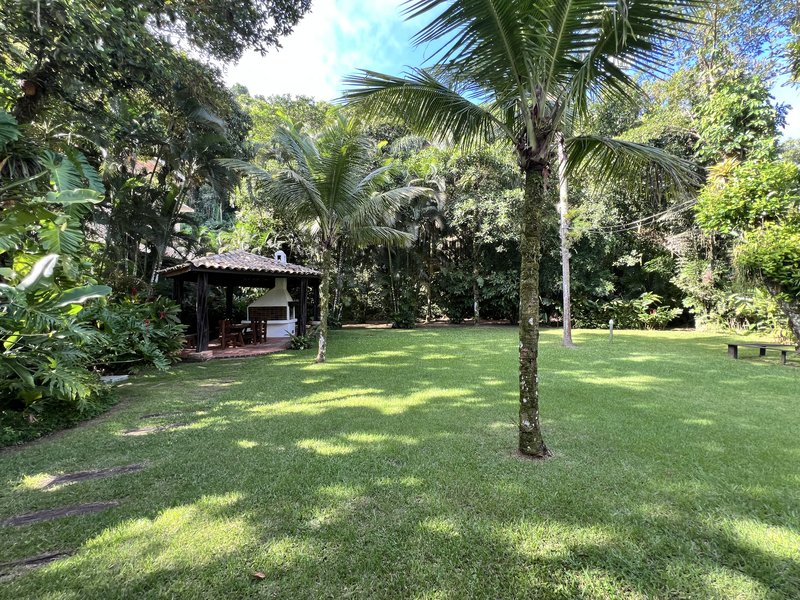 Casa Poucos Passos do Mar Arquitetura Mediterrânea na Praia de Juquehy - LOCAÇÃO ANUAL - São Sebastião - 