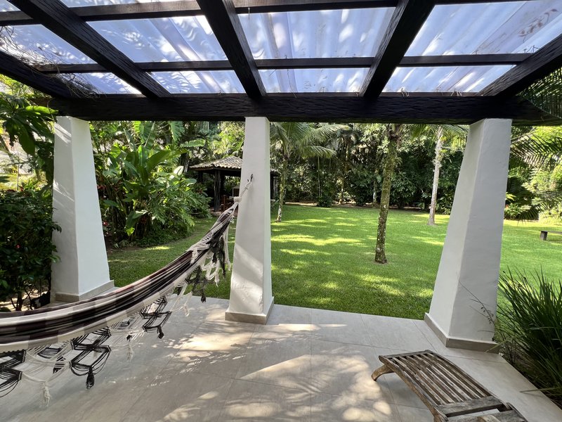 Casa Poucos Passos do Mar Arquitetura Mediterrânea na Praia de Juquehy - LOCAÇÃO ANUAL - São Sebastião - 