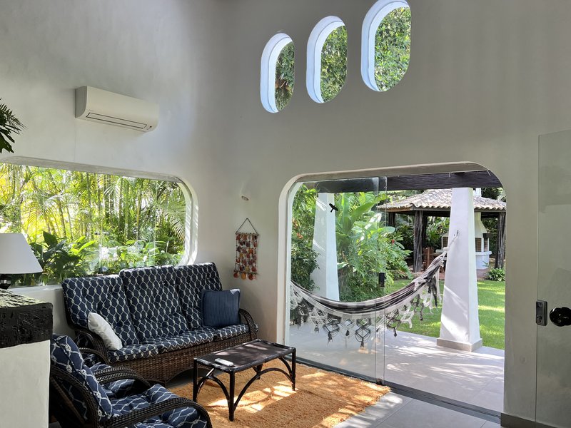 Casa Poucos Passos do Mar Arquitetura Mediterrânea na Praia de Juquehy - LOCAÇÃO ANUAL - São Sebastião - 