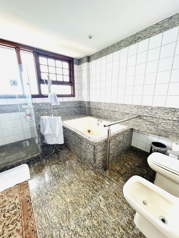 Mansão no Joá com vista para o Mar - Rio de Janeiro - 