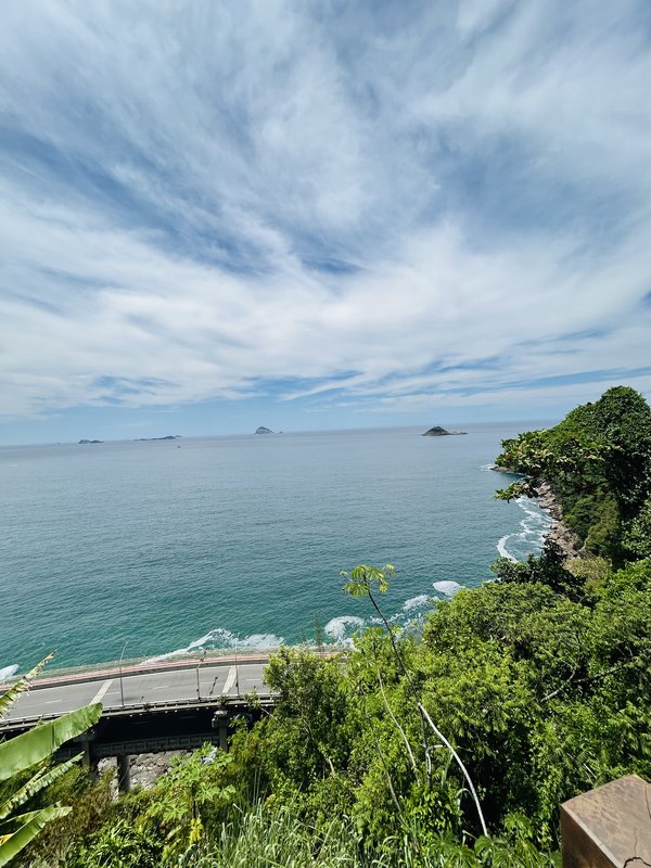 Mansão no Joá com vista para o Mar - Rio de Janeiro - 