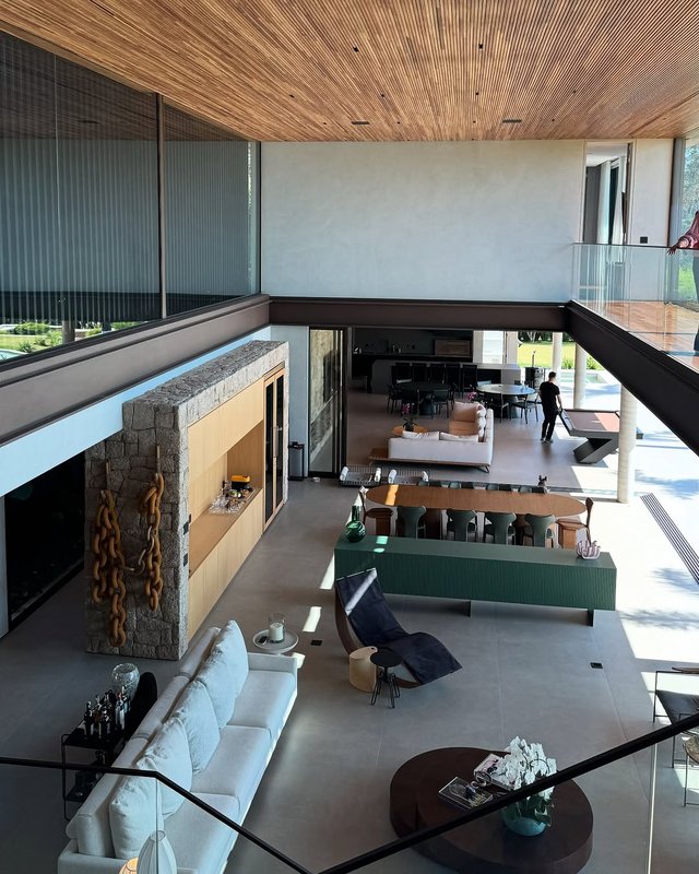EXCLUSIVIDADE E SOFISTICAÇÃO NA FAZENDA DA GRAMA – 2.000M² DE PURO LUXO! Avenida Fazenda da Grama Itupeva - 
