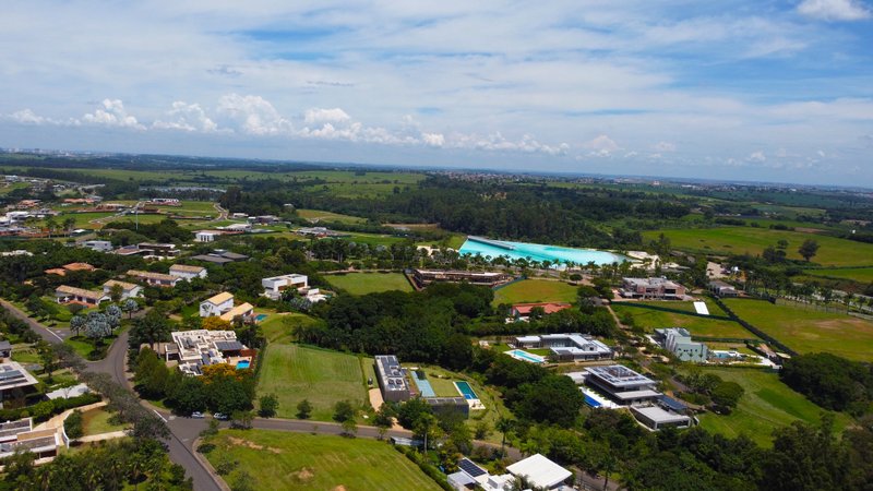 MANSÃO NO CONDOMÍNIO MAIS DESEJADO DO BRASIL FAZENDA GRAMA COM PRAIA ARTIFICIAL Avenida Fazenda da Grama Itupeva - 