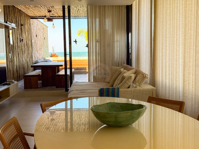 Casa Frente ao Mar na Praia de Juquehy com 4 Suítes - LOCAÇÃO DIÁRIA  São Sebastião - 