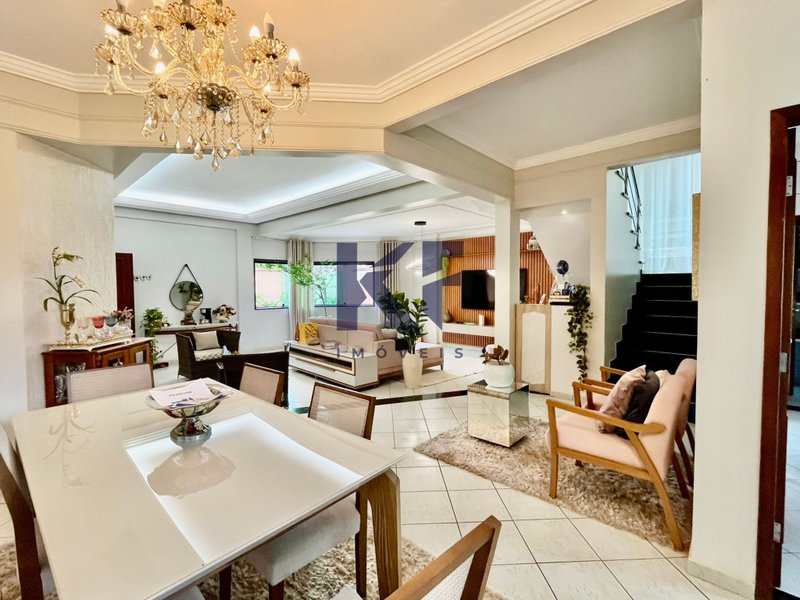 Sobrado Reformado no Rio Madeira – 3 Quartos | Conforto, Espaço e Exclusividade Rua Francisco Otero Porto Velho - 