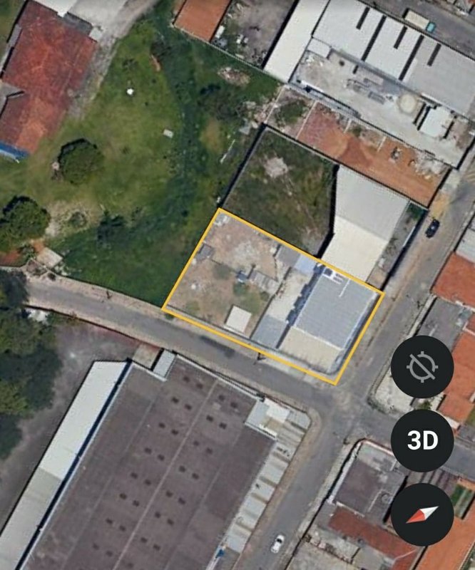 Galpão comercial com mezanino e amplo terreno - Mogi das Cruzes - 