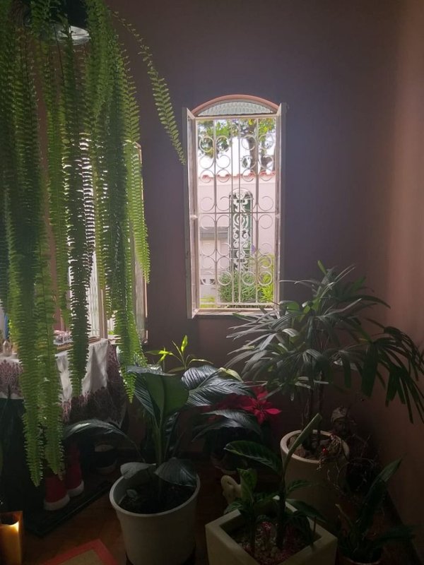 Casa térrea com 03 dormitórios, suíte com banheira, ampla cozinha - Mogi das Cruzes - 
