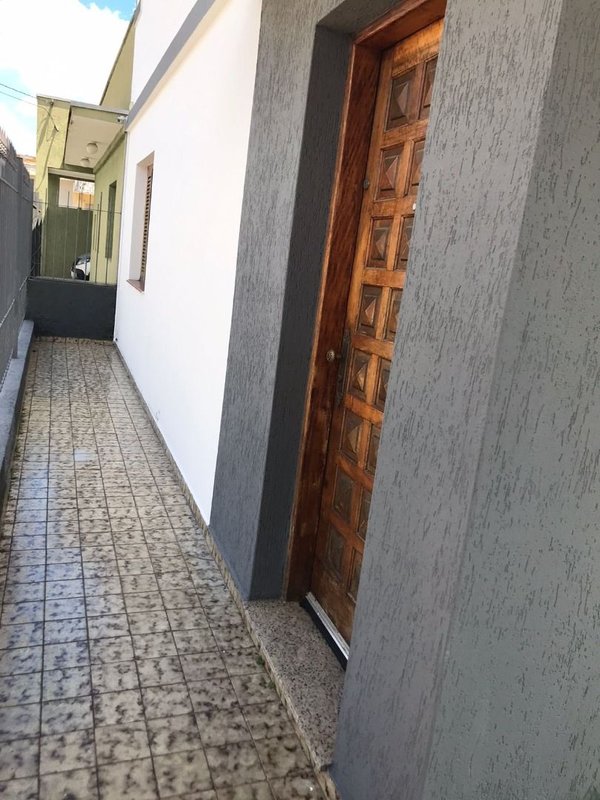 Casa térrea no Vila Rubens com 02 dormitórios, sala, cozinha e banheiro - Mogi das Cruzes - 