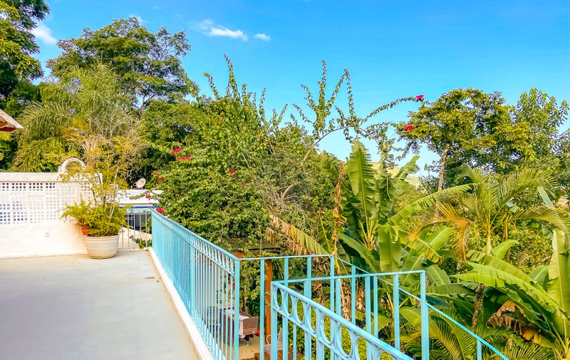 Casa com Vista Deslumbrante para o Mar na Praia de Juquehy -  À VENDA - São Sebastião - 