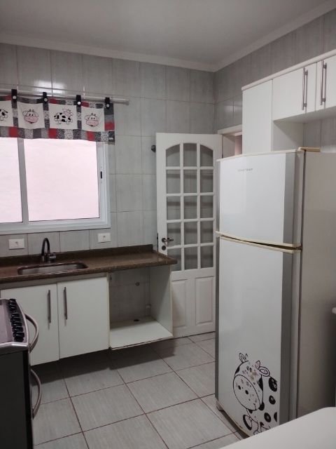 Lindo Sobrado em Condomínio Fechado na Vila Oliveira com 03 dormitórios - Mogi das Cruzes - 
