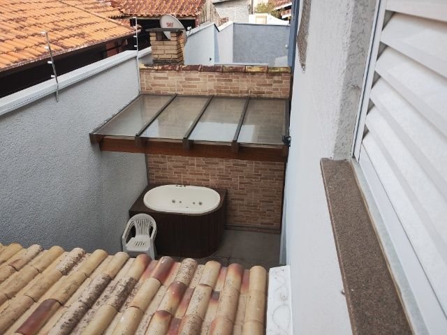 Lindo Sobrado em Condomínio Fechado na Vila Oliveira com 03 dormitórios - Mogi das Cruzes - 