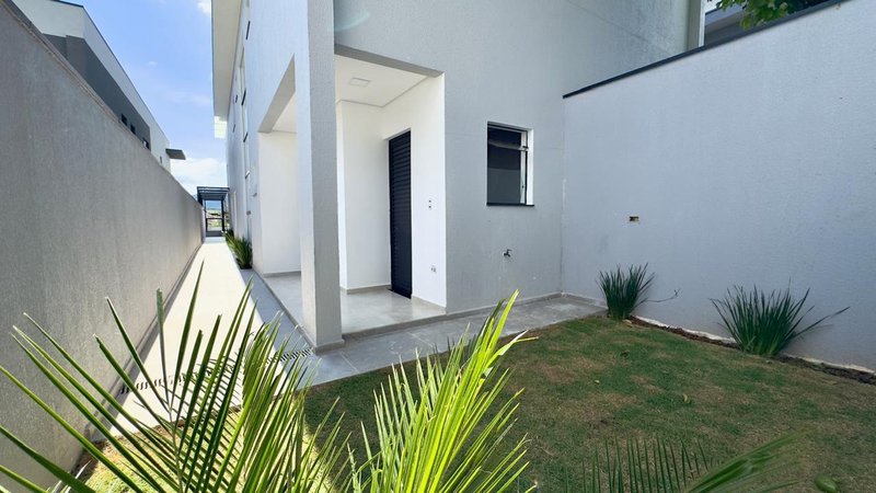 LINDA CASA EM ATIBAIA - Atibaia - 