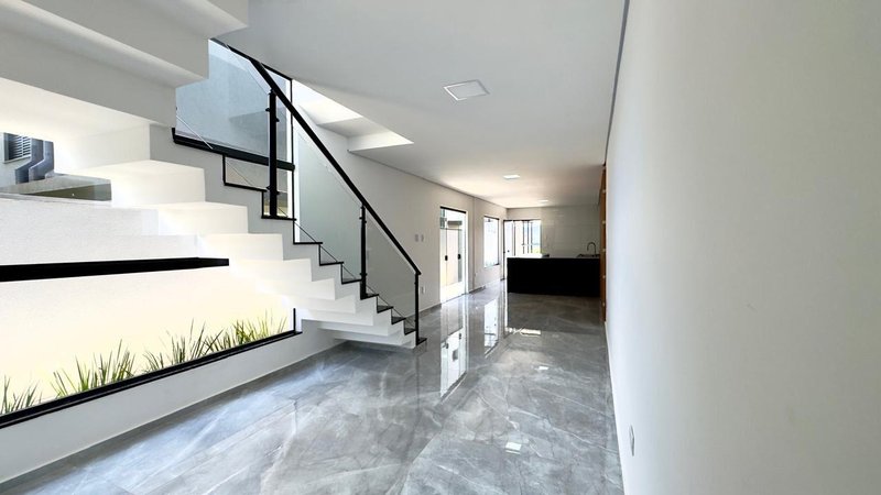 LINDA CASA EM ATIBAIA - Atibaia - 