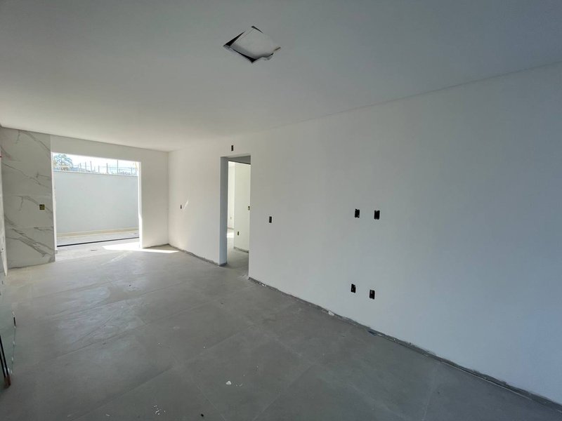 Apartamento térreo com 2 quartos, Bairro Santa Regina - Camboriú-SC Rua Londres Camboriú - 