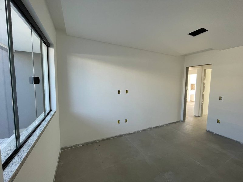 Apartamento térreo com 2 quartos, Bairro Santa Regina - Camboriú-SC Rua Londres Camboriú - 