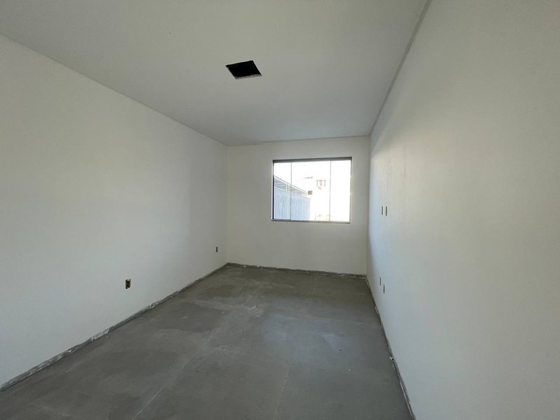 Apartamento térreo com 2 quartos, Bairro Santa Regina - Camboriú-SC Rua Londres Camboriú - 