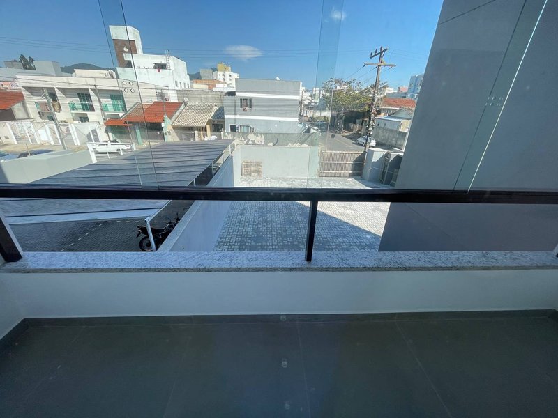 Apartamento com 2 quartos, Bairro Santa Regina - Camboriú-SC Rua Londres Camboriú - 