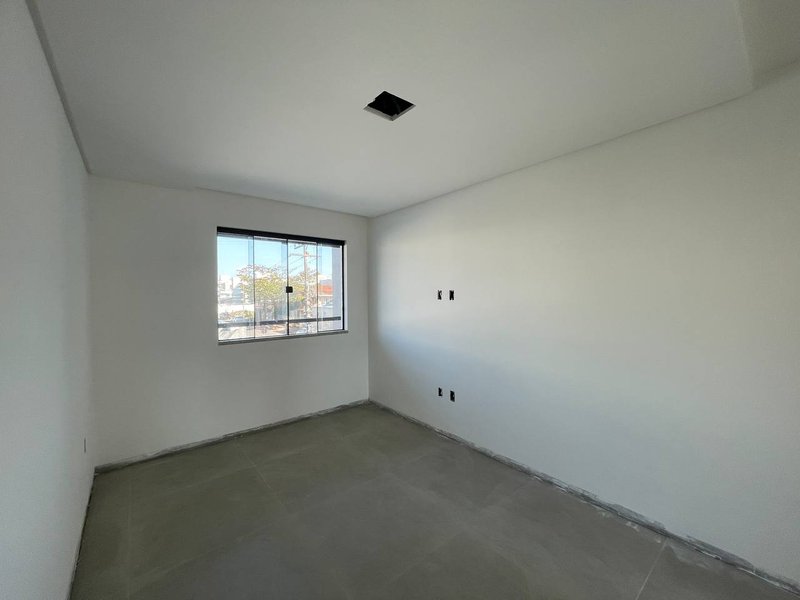 Apartamento com 2 quartos, Bairro Santa Regina - Camboriú-SC Rua Londres Camboriú - 