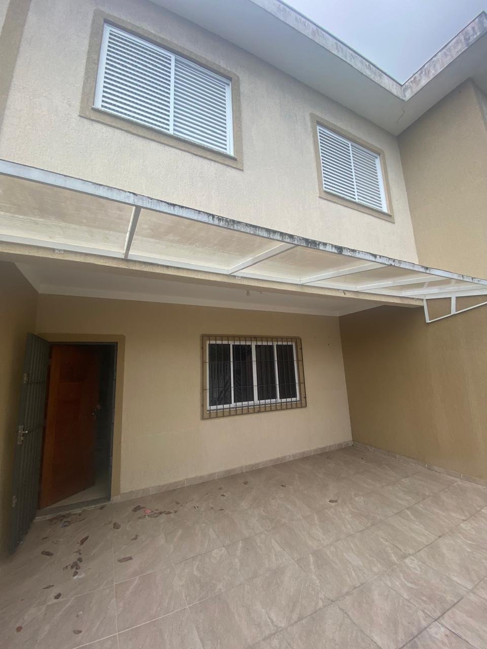 Casa à venda com 3 quartos, 108m² - Foto 2