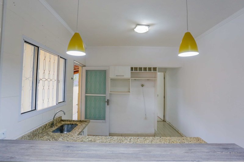 Casa Á venda no Jardim Bertanha, 243m - R$ 537.000 - 4 Dormitórios- 2 Suítes - Sorocaba SP Rua Abdalla Tebet Sorocaba - 