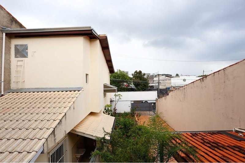 Casa Á venda no Jardim Bertanha, 243m - R$ 537.000 - 4 Dormitórios- 2 Suítes - Sorocaba SP Rua Abdalla Tebet Sorocaba - 