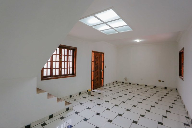 Casa Á venda no Jardim Bertanha, 243m - R$ 537.000 - 4 Dormitórios- 2 Suítes - Sorocaba SP Rua Abdalla Tebet Sorocaba - 
