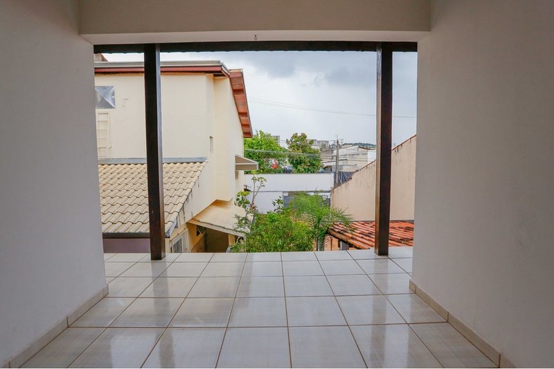 Casa Á venda no Jardim Bertanha, 243m - R$ 537.000 - 4 Dormitórios- 2 Suítes - Sorocaba SP Rua Abdalla Tebet Sorocaba - 