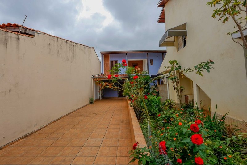 Casa Á venda no Jardim Bertanha, 243m - R$ 537.000 - 4 Dormitórios- 2 Suítes - Sorocaba SP Rua Abdalla Tebet Sorocaba - 