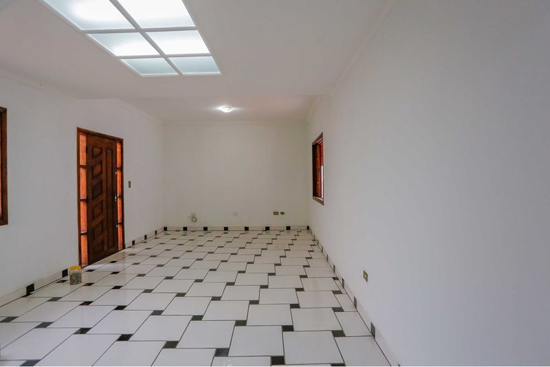 Casa Á venda no Jardim Bertanha, 243m - R$ 537.000 - 4 Dormitórios- 2 Suítes - Sorocaba SP Rua Abdalla Tebet Sorocaba - 