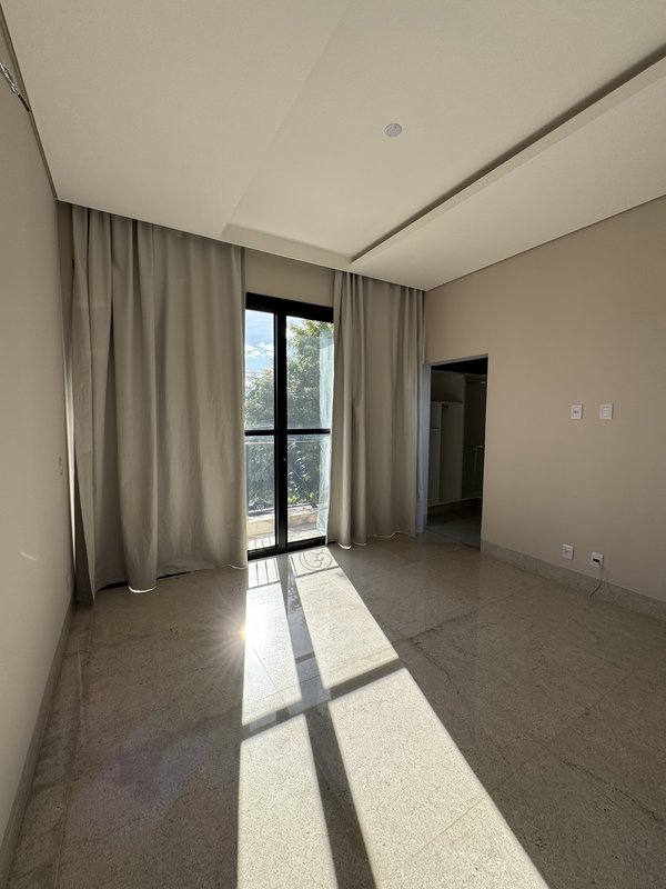 Sobrado à venda no Portal da Mata Residencial - Sinop - 