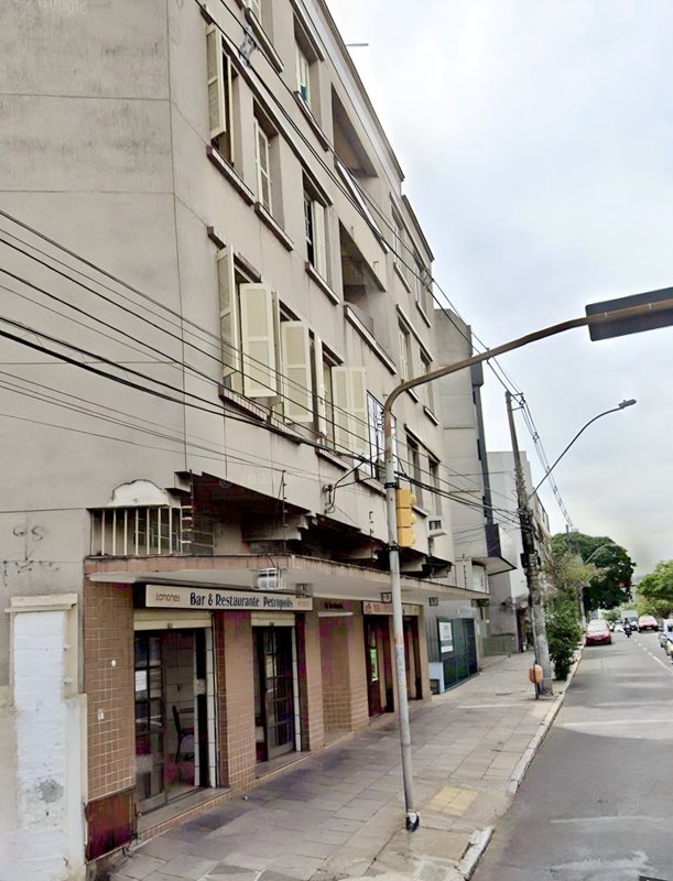 R$ 390.000 - APARTAMENTO GARDEN - 72M2 - 1 DORM - PÁTIO Avenida Protásio Alves Porto Alegre - 