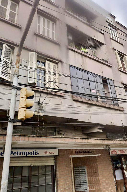R$ 390.000 - APARTAMENTO GARDEN - 72M2 - 1 DORM - PÁTIO Avenida Protásio Alves Porto Alegre - 