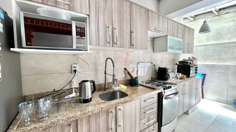 R$ 390.000 - APARTAMENTO GARDEN - 72M2 - 1 DORM - PÁTIO Avenida Protásio Alves Porto Alegre - 