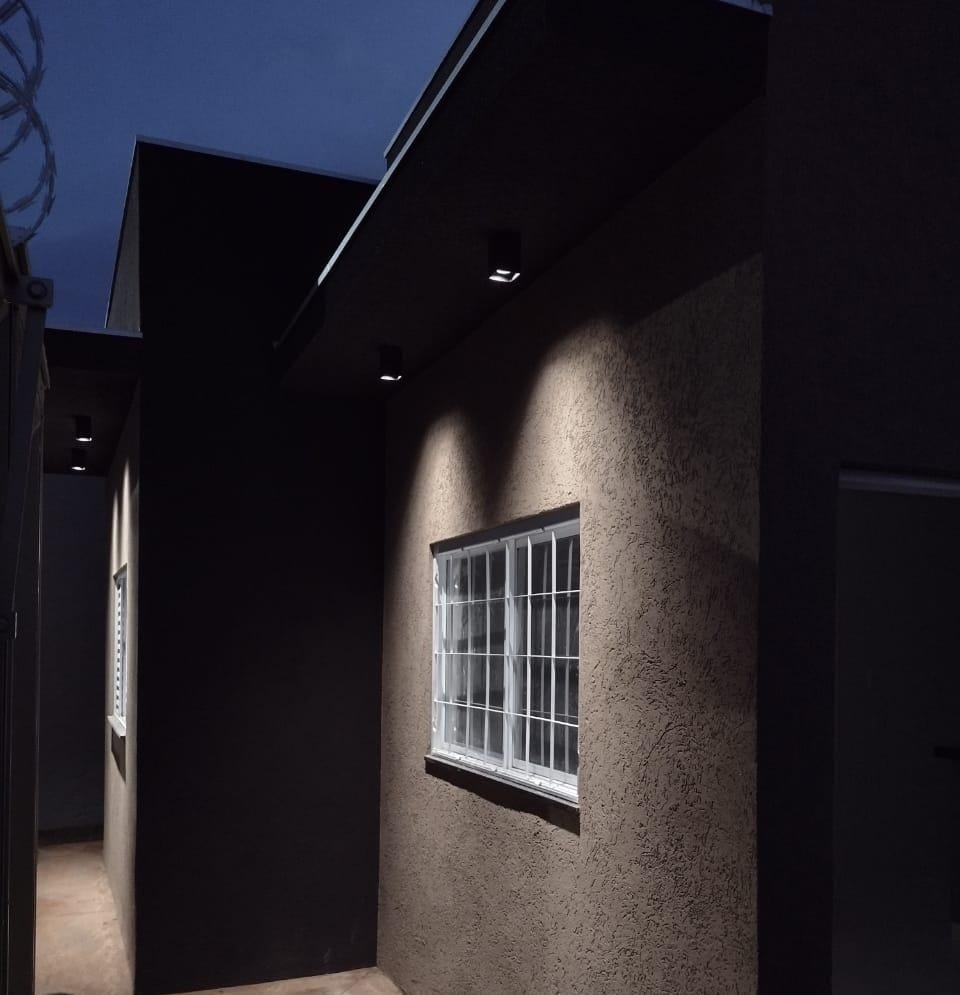 Casa t&eacute;rrea - 2 quartos sendo 1 suite Rua Guenka Kosuke Campo Grande - 