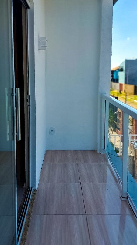Casa com 4 dormitórios e edícula próximo a Av Baltazar De Oliveira Garcia Rua Professor Álvaro Barcellos Ferreira  Porto Alegre - 
