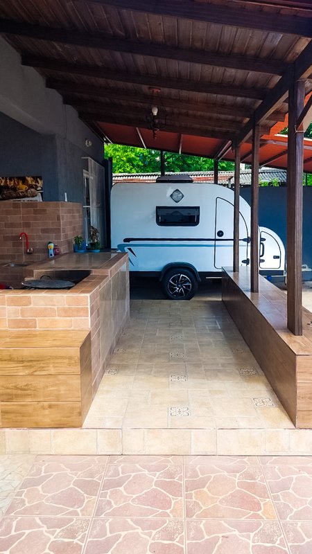 Casa com 4 dormitórios e edícula próximo a Av Baltazar De Oliveira Garcia Rua Professor Álvaro Barcellos Ferreira  Porto Alegre - 