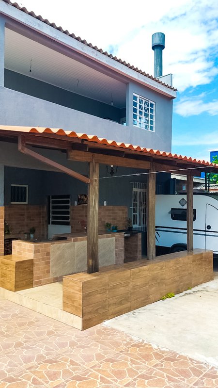 Casa com 4 dormitórios e edícula próximo a Av Baltazar De Oliveira Garcia Rua Professor Álvaro Barcellos Ferreira  Porto Alegre - 