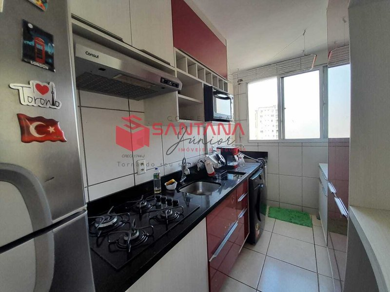 Apartamento mobiliado com 2/4 em Buraquinho (INDISPONÍVEL) Rua Ministro Antônio Carlos Magalhães Lauro de Freitas - 
