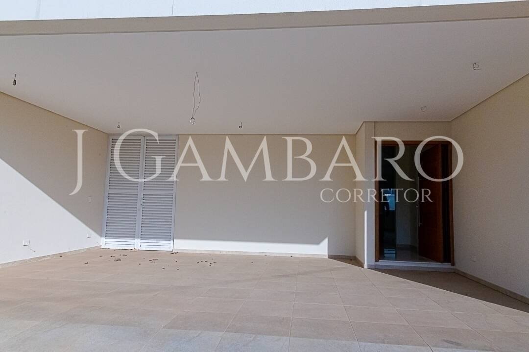Casa à venda com 3 quartos, 300m² - Foto 37