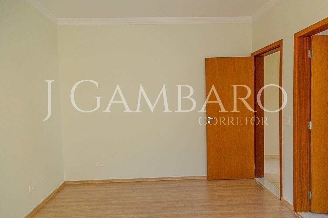 Casa à venda com 3 quartos, 300m² - Foto 29