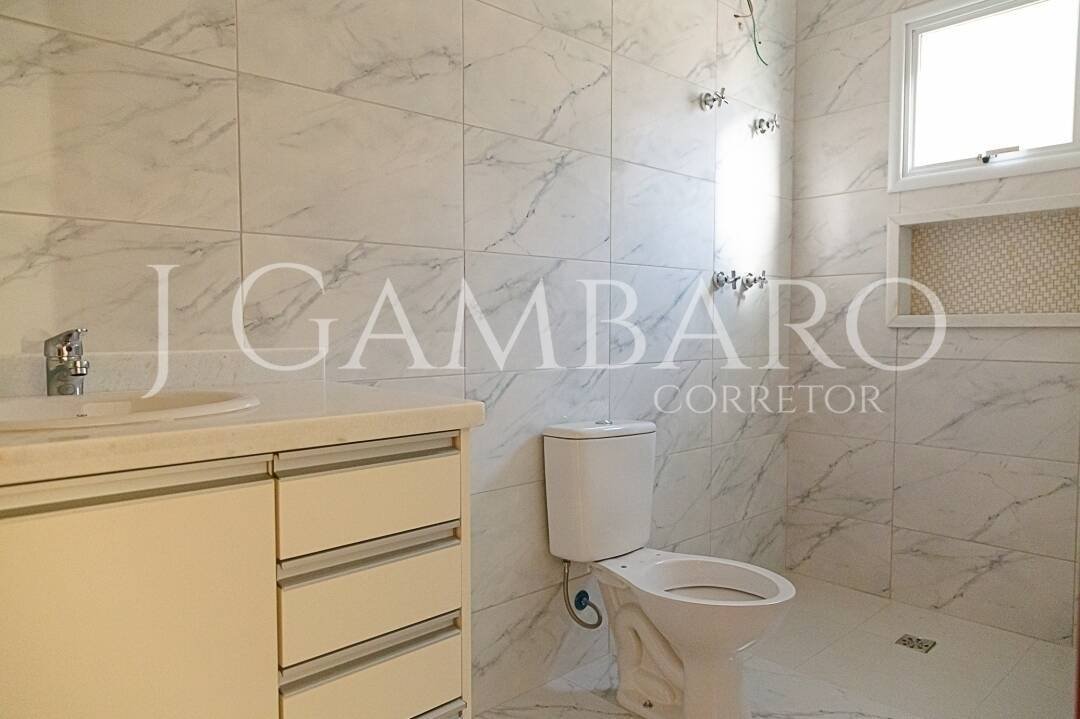 Casa à venda com 3 quartos, 300m² - Foto 31