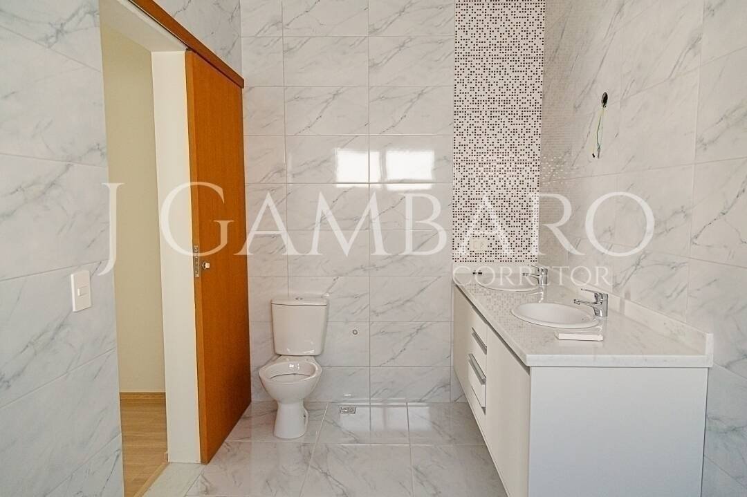 Casa à venda com 3 quartos, 300m² - Foto 23