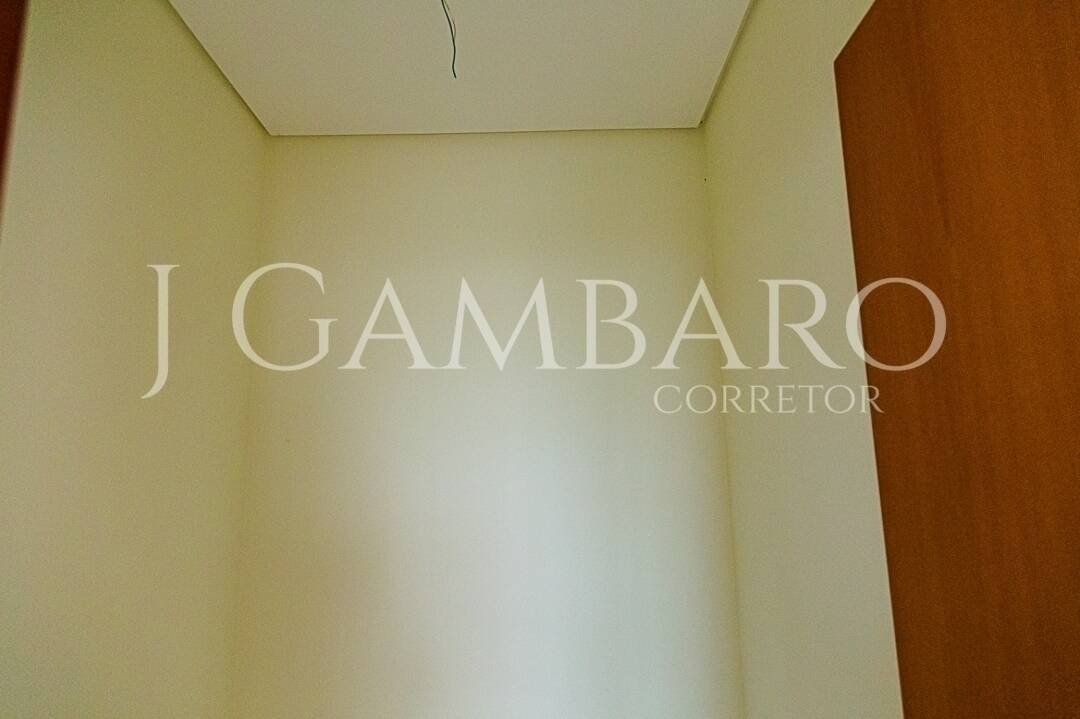 Casa à venda com 3 quartos, 300m² - Foto 10