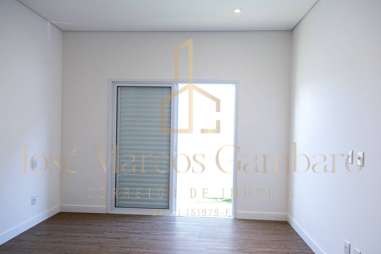 Casa de Condomínio à venda com 3 quartos, 360m² - Foto 34