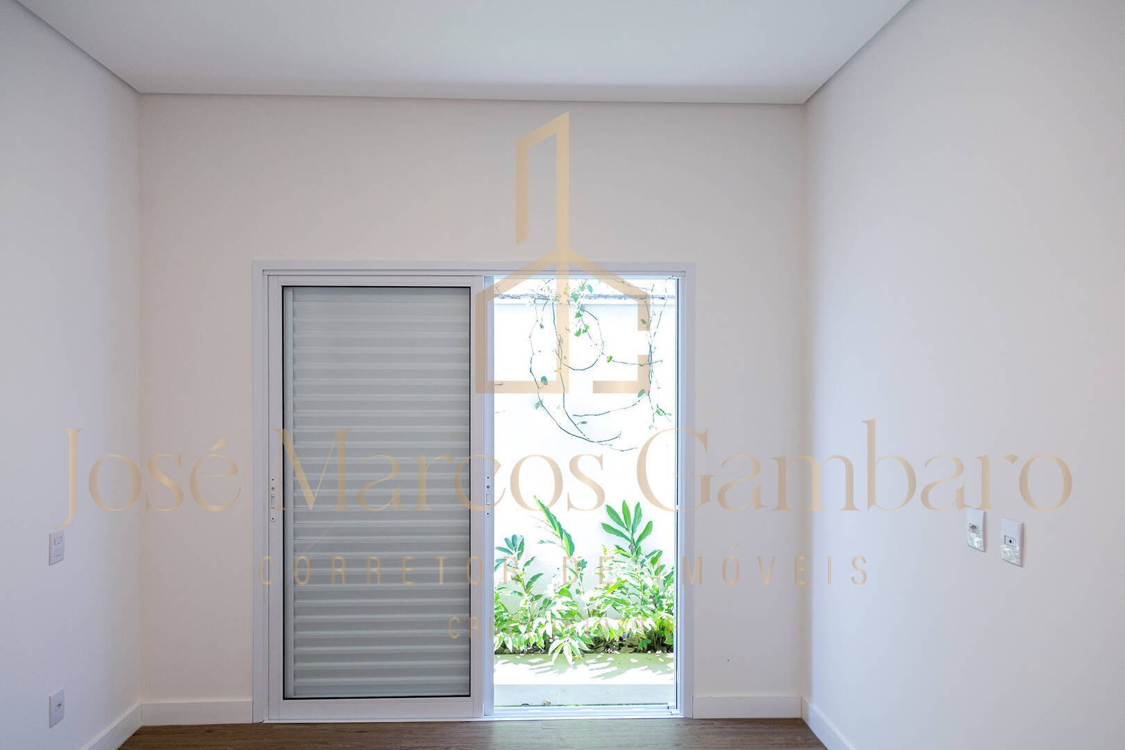 Casa de Condomínio à venda com 3 quartos, 360m² - Foto 20