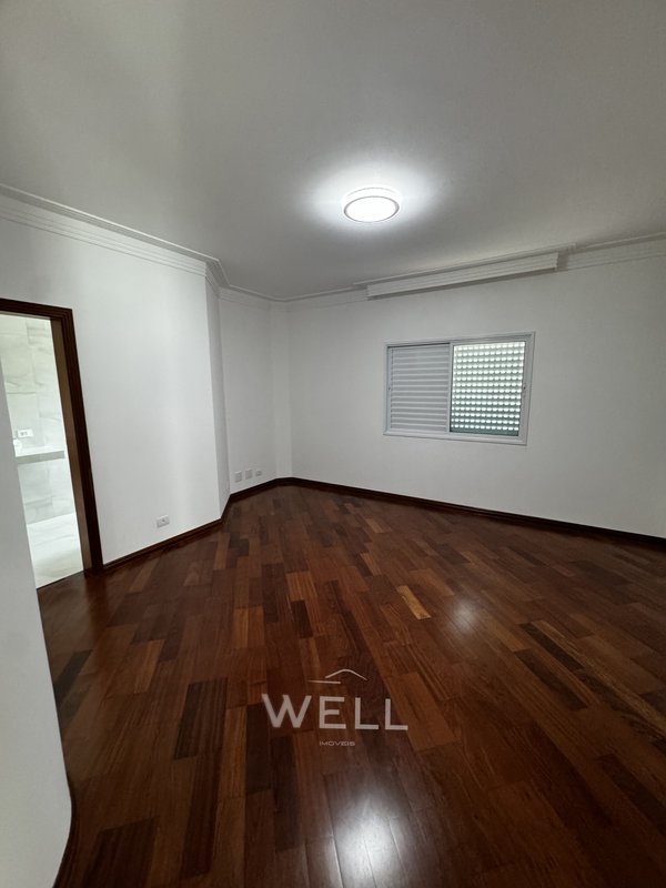 Casa a venda no Parque dos Pássaros em SBC - 300m2, 4suítes - São Bernardo do Campo - 