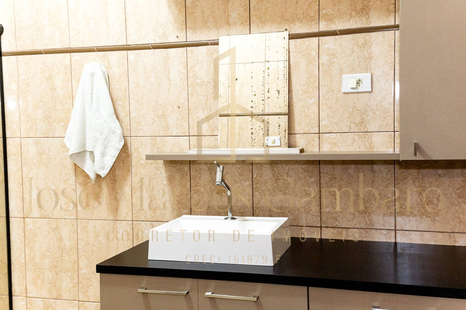 Casa à venda com 3 quartos, 250m² - Foto 16