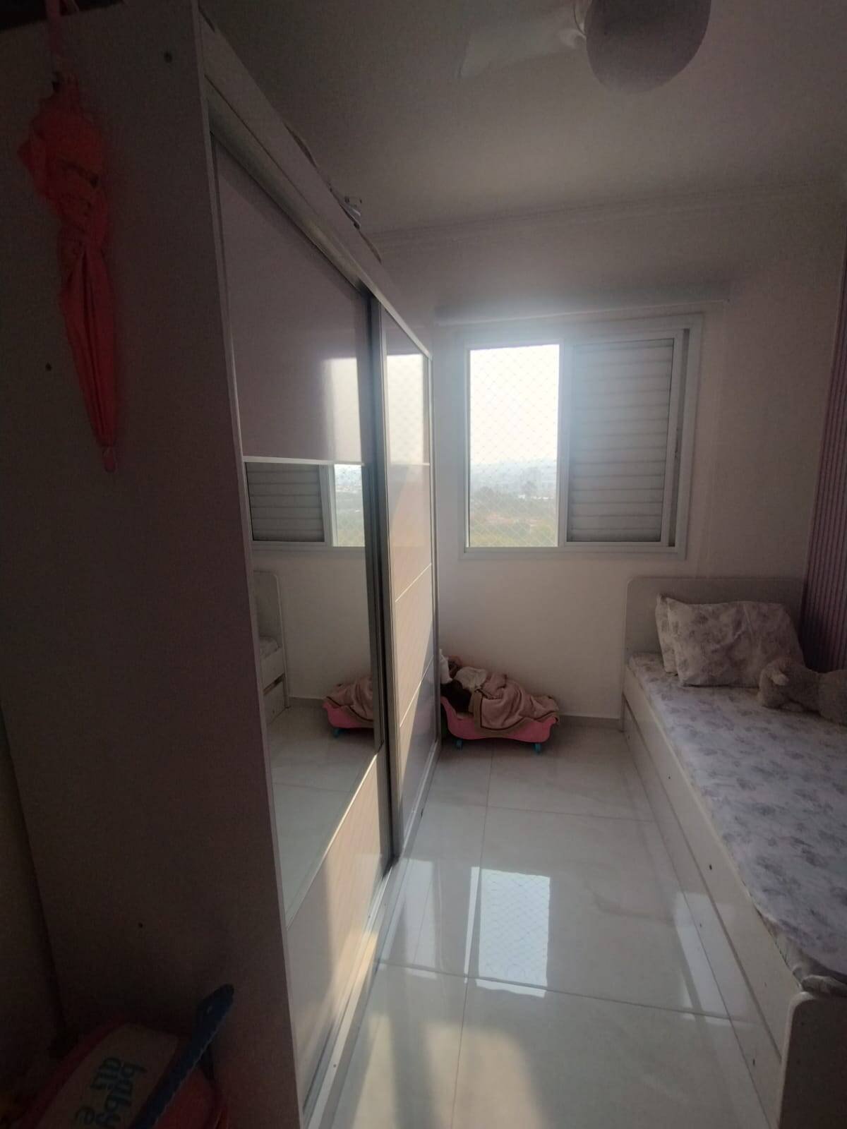 Apartamento à venda com 2 quartos, 64m² - Foto 13