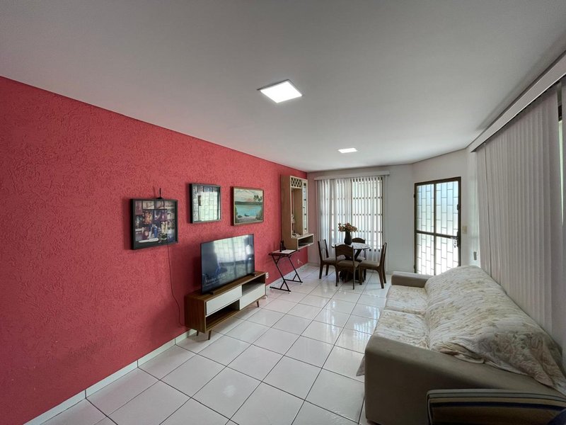 Casa com 3 Quartos à Venda na Avenida Imigrantes - Bairro Rio Madeira Av. Imigrantes Porto Velho - 